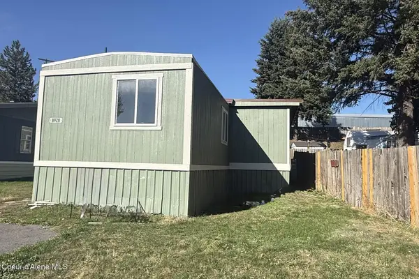 8928 W Meadow Brook Cir, Rathdrum, ID 83858