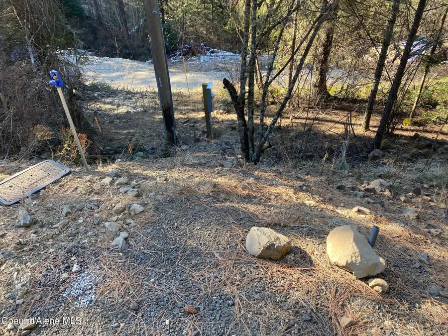 NKA S Edgewater DR, Harrison, ID 83833 - Image #2