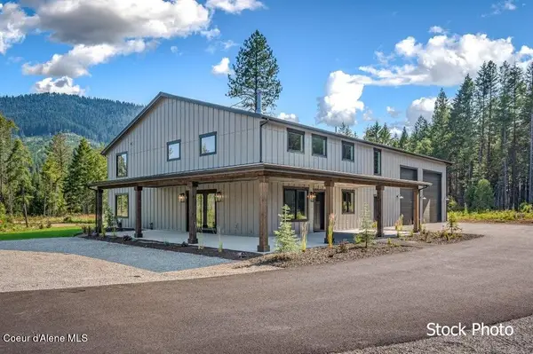 24257 N Rimrock Rd, Hayden, ID 83835