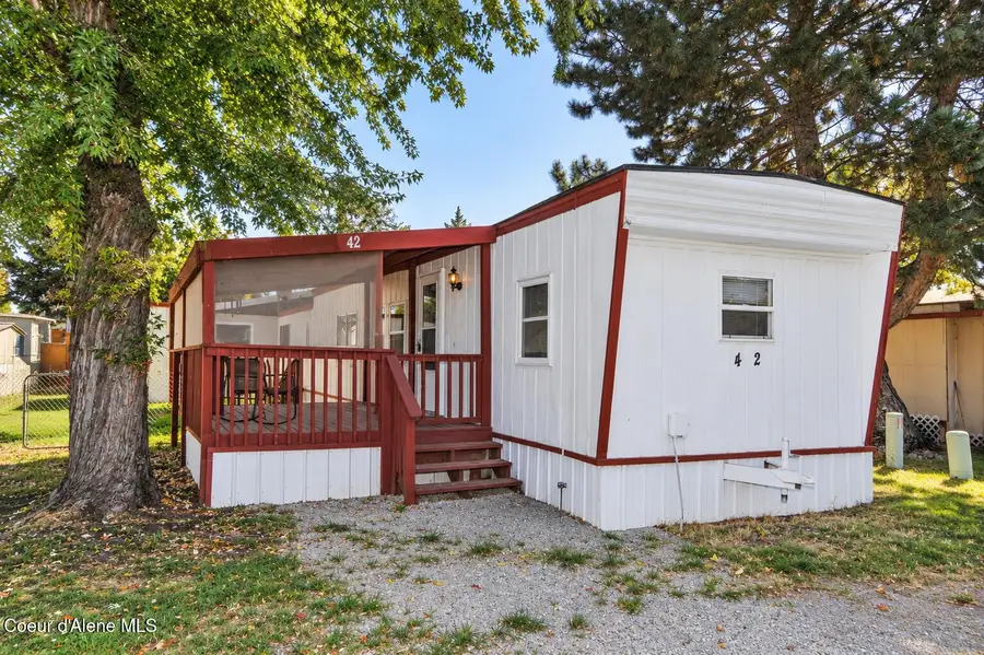 1952 E 12th AVE #TRLR 42, Post Falls, ID 83854 - #2