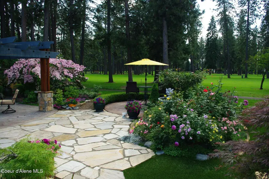 3867 W Fairway Dr, Coeur Dalene, ID 83815 - Image #3