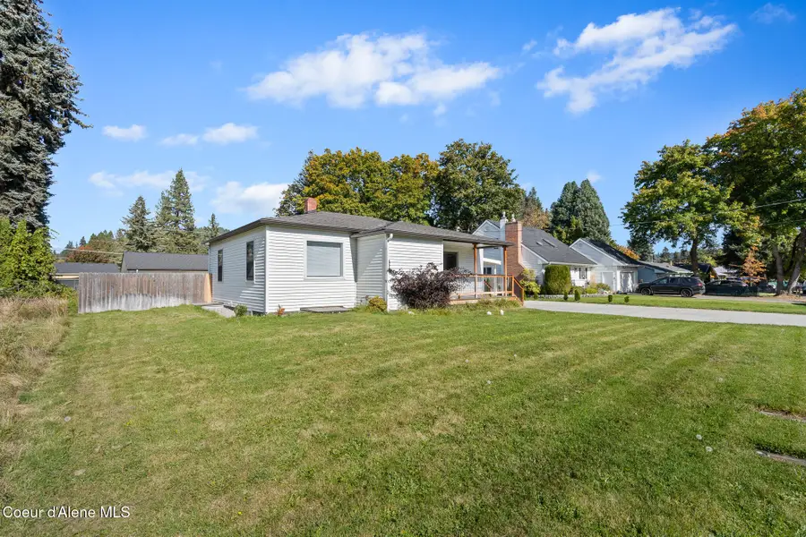 1623 E Boyd Ave, Coeur Dalene, ID 83814 - #3