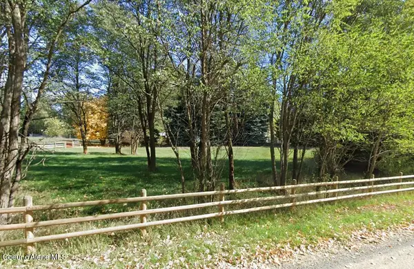 NKA Santa Maria RD, Laclede, ID 83841