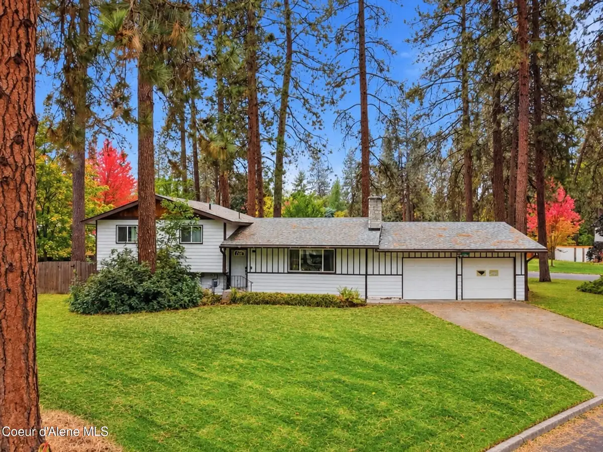 461 S Park DR, Post Falls, ID 83854 - #1