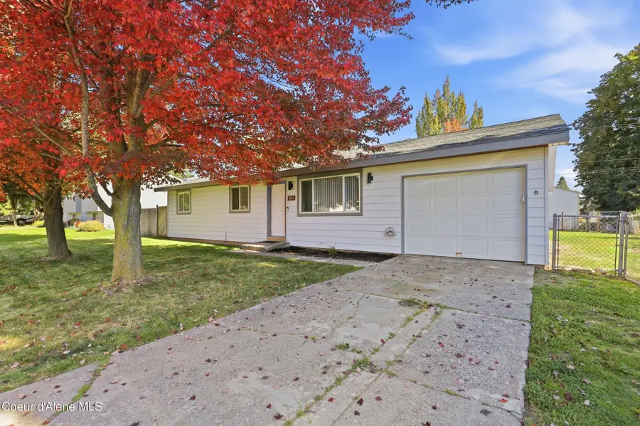 11144 N Jonathan Ave, Hayden, ID 83835 - #3