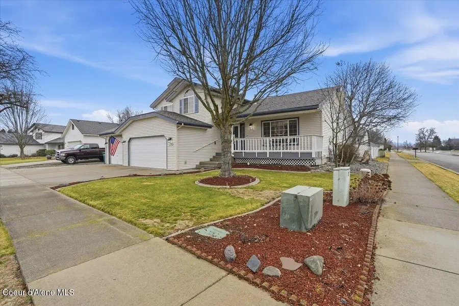 1700 N Summer Hills CT, Post Falls, ID 83854 - Image #2