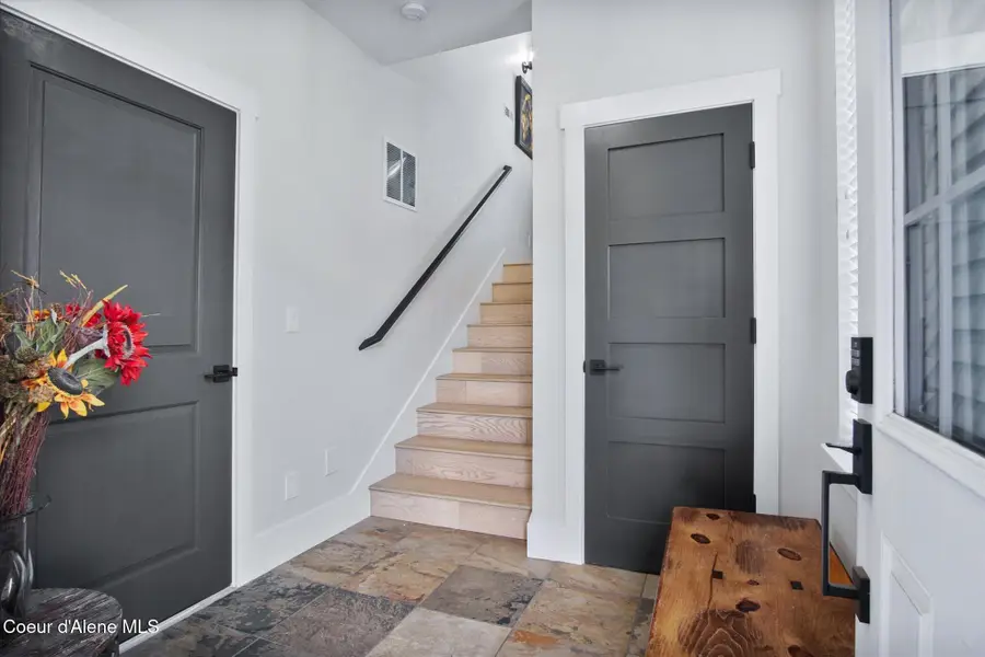 4457 Greenchain LOOP #APT 3, Coeur Dalene, ID 83814 - #2