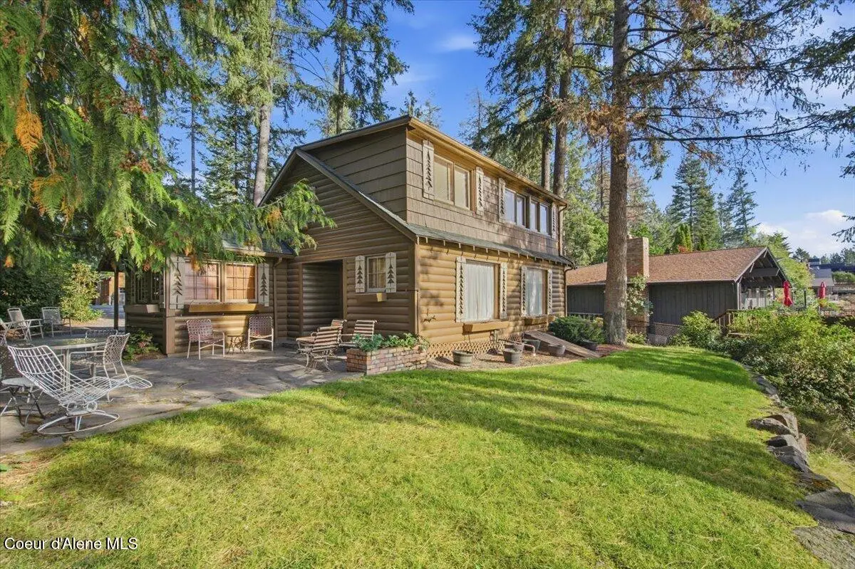 10716 N LAKEVIEW DR, Hayden Lake, ID 83835 - #1