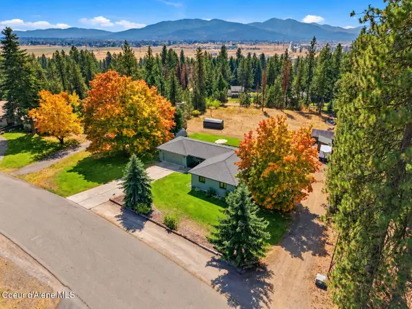 16510 W Hollister Hills Dr, Hauser, ID 83854
