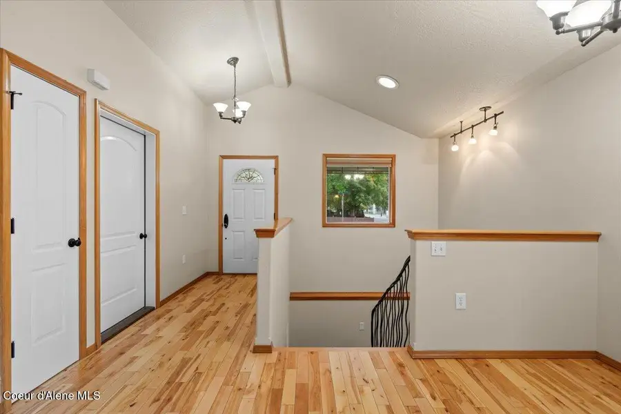 1205 N 6th ST, Coeur Dalene, ID 83814 - #3