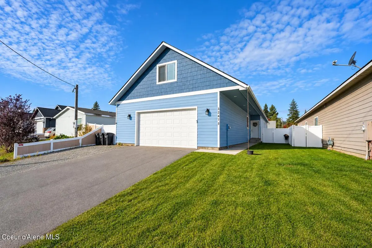 32475 N 10th AVE, Spirit Lake, ID 83869 - #1