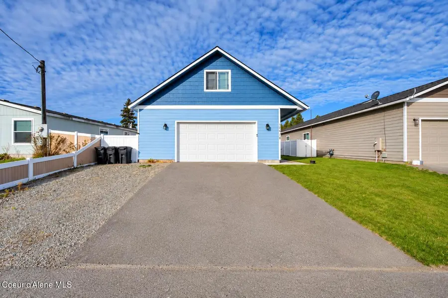 32475 N 10th AVE, Spirit Lake, ID 83869 - #2