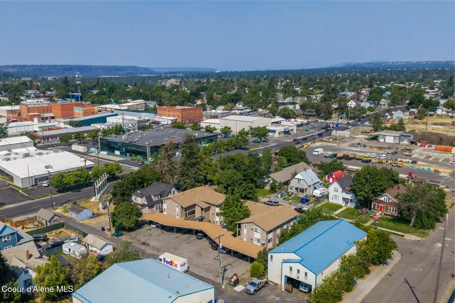 1515 W Sharp Ave, Spokane, WA 99201 - #3