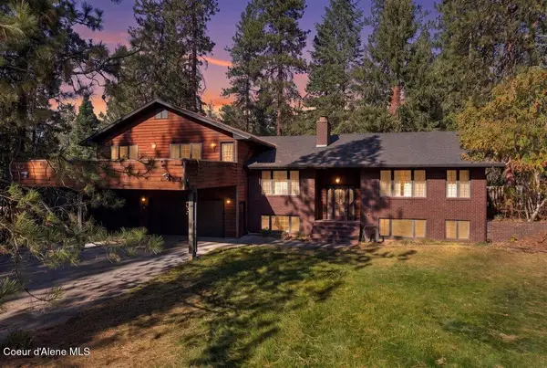 3055 E Rivercrest DR, Post Falls, ID 83854