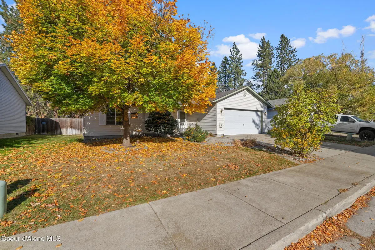 6611 W Basswood DR, Rathdrum, ID 83858 - #1