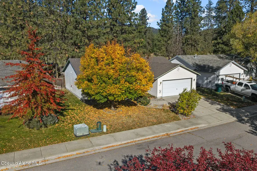 6611 W Basswood DR, Rathdrum, ID 83858 - #2