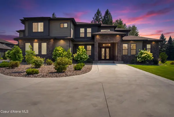1227 E Bruin LOOP, Hayden, ID 83835