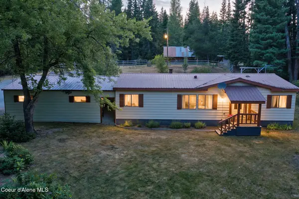 3829 Up Gold Creek RD, Sandpoint, ID 83864