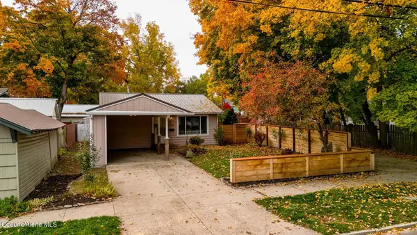 216 S 4th Ave, Sandpoint, ID 83864