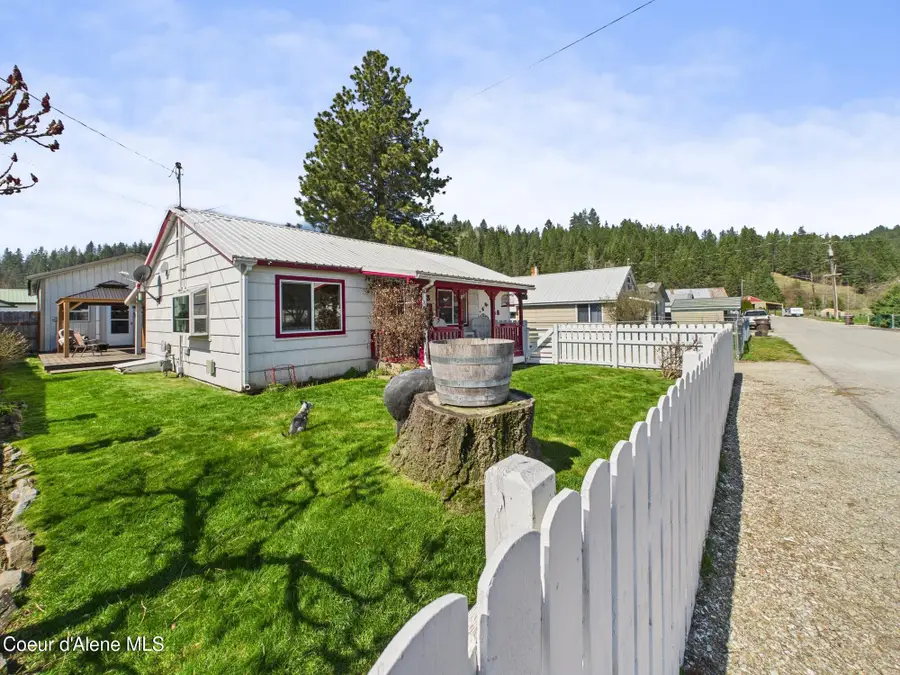 603 Oregon AVE, Pinehurst, ID 83850 - #2