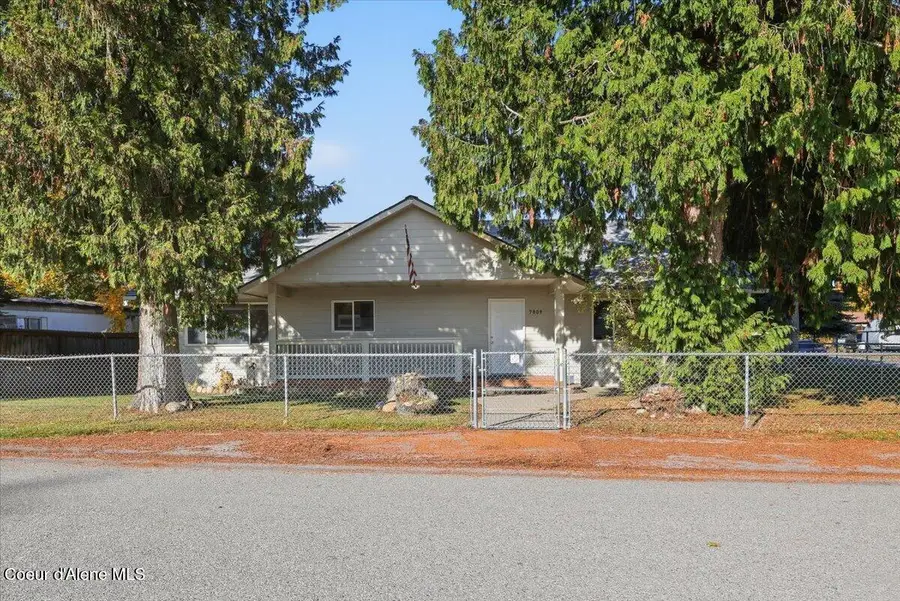 7809 W Fivepoint ST, Rathdrum, ID 83858 - #3