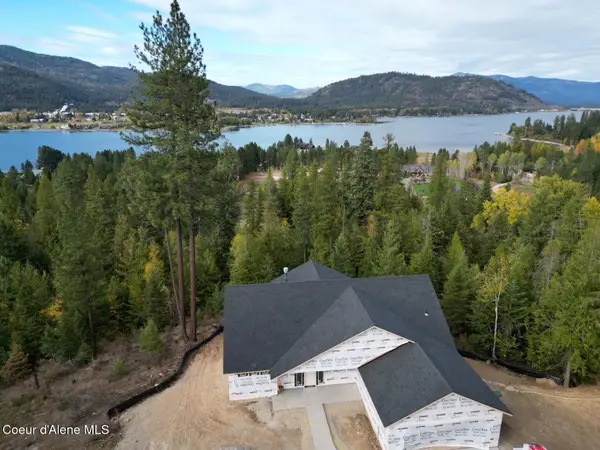 273 Riverbend Ridge RD, Sagle, ID 83860