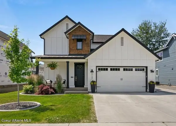 9137 N Raintree LN, Hayden, ID 83835
