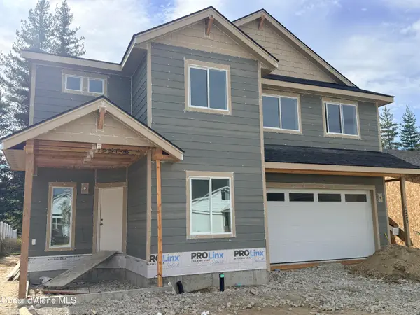 1135 Jersey St, Sandpoint, ID 83864