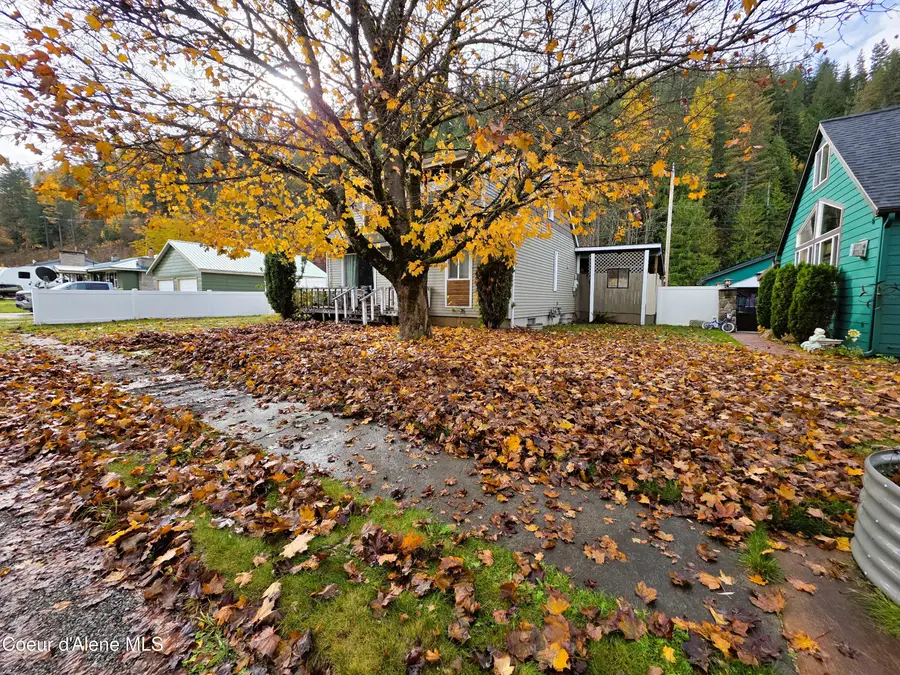 1237 E Larch Ave, Osburn, ID 83849 - #3