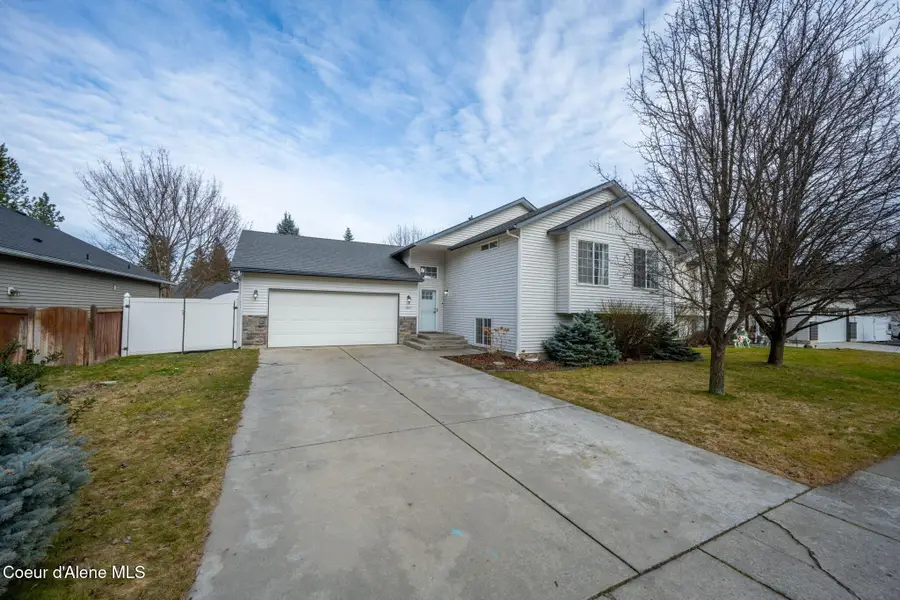 1201 W Edgewood CIR, Coeur Dalene, ID 83815 - Image #3