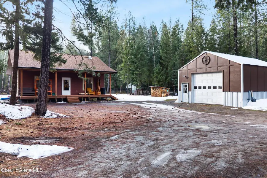 870 Samuels RD, Sandpoint, ID 83864 - Image #2