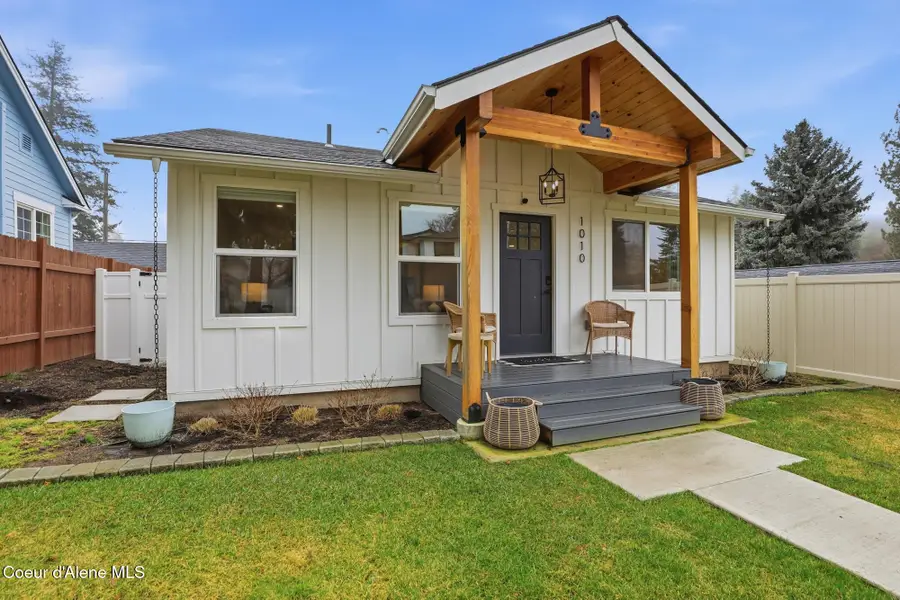 1010 E Pine AVE, Coeur Dalene, ID 83814 - Image #2