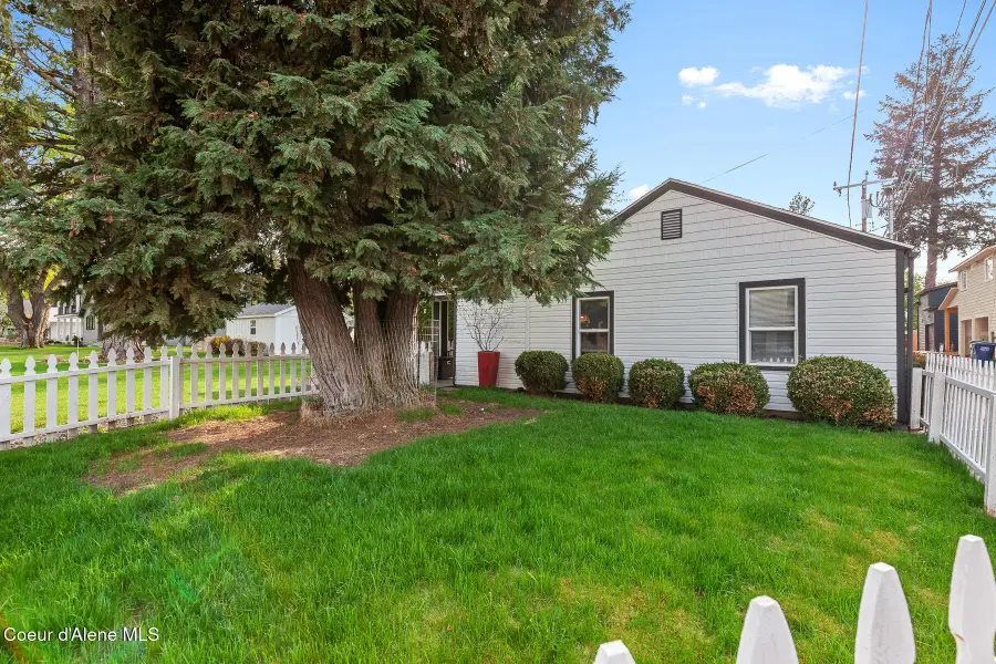 1511 E Mullan AVE, Coeur Dalene, ID 83814 - Image #3