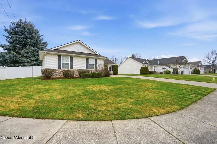 1628 W Cardinal AVE, Hayden, ID 83835 - Image #3