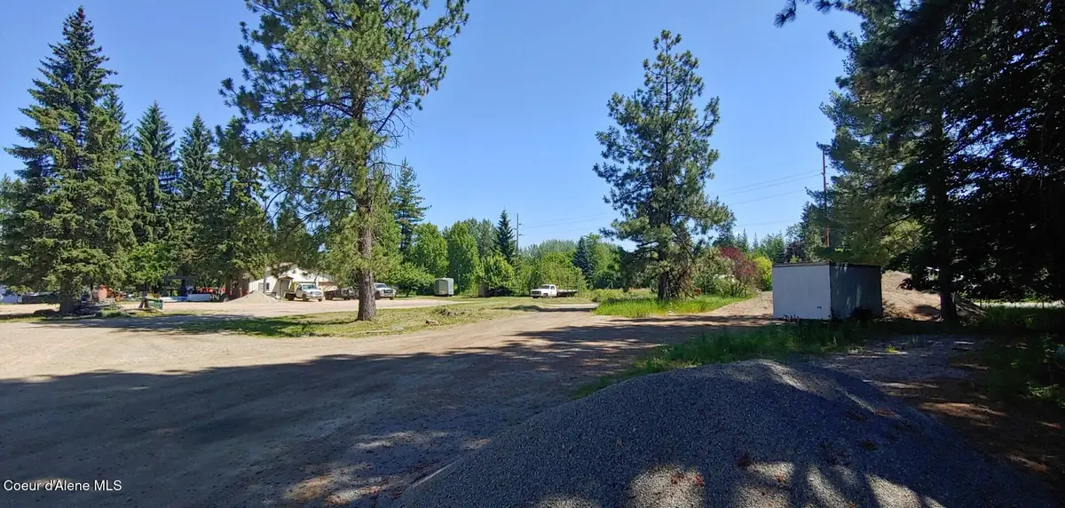 477504 Highway 95, Ponderay, ID 83852 - Image #1