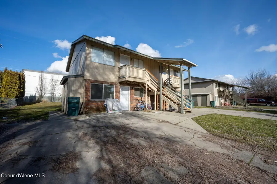 121 E Borah Ave, Coeur Dalene, ID 83814 - #3