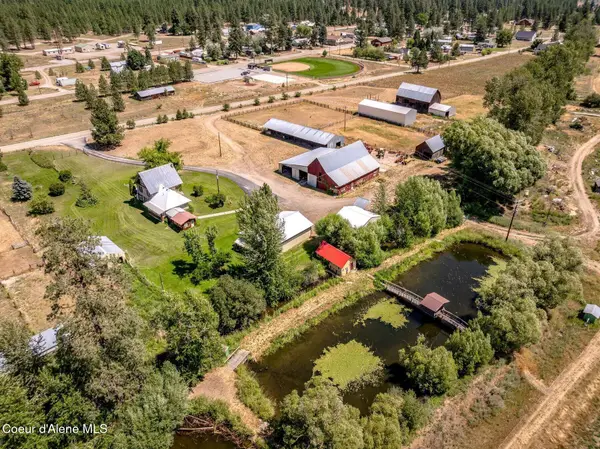 210 Rusho Ln, Blanchard, ID 83804