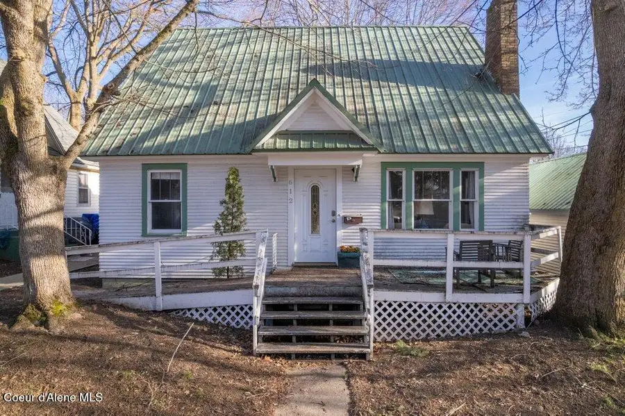 612 N 2nd St, Coeur Dalene, ID 83814 - #2