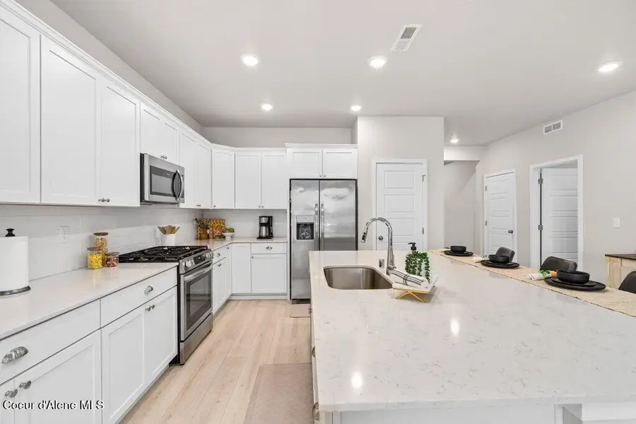 3062 N Marni Rd, Post Falls, ID 83854 - #3