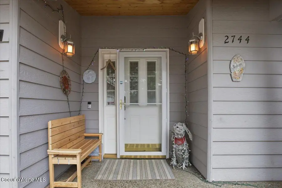 2744 N WHITE PINES DR, Coeur Dalene, ID 83815 - #3