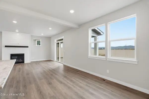 7019 N Coeur Terre BLVD, Coeur d'Alene, ID 83815