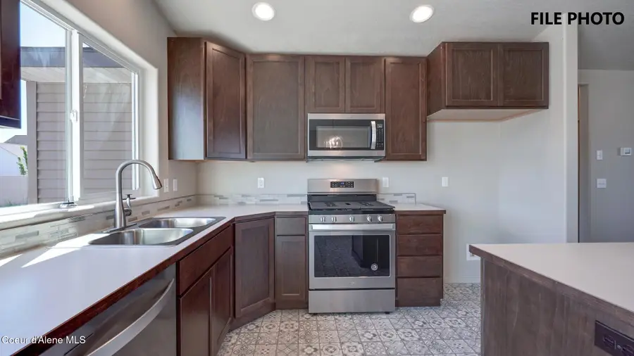 1462 E ALLENBY AVE, Post Falls, ID 83854 - #3