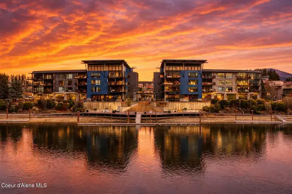 1950 W Bellerive LN #UNIT 203, Coeur d'Alene, ID 83814