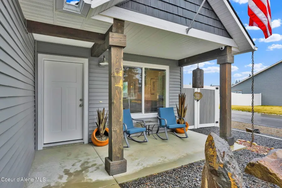 31814 N 8th AVE, Spirit Lake, ID 83869 - #3