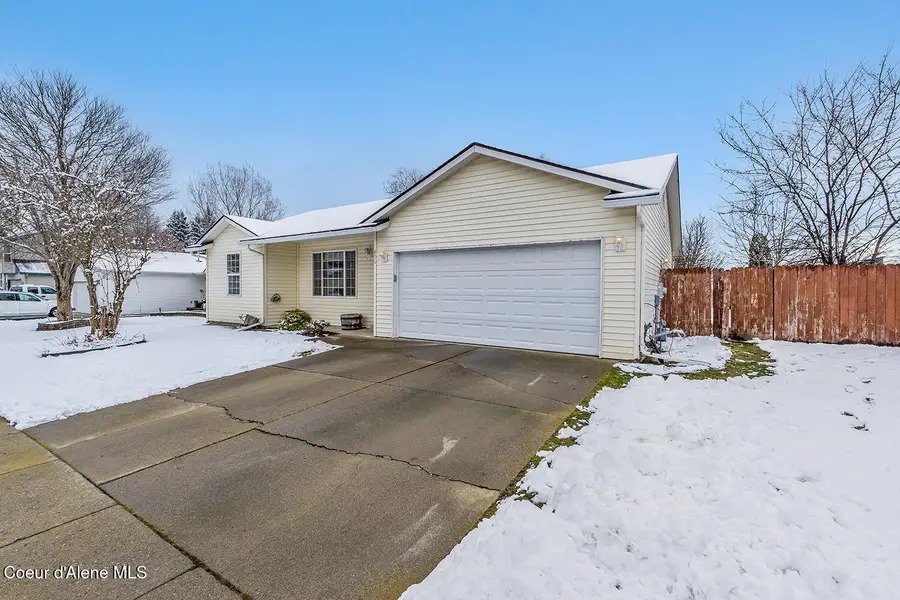 896 W Mustang AVE, Hayden, ID 83835 - #2