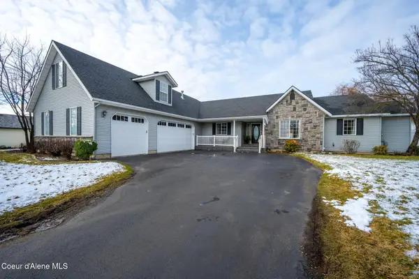 2661 N Distant Star RD, Post Falls, ID 83854