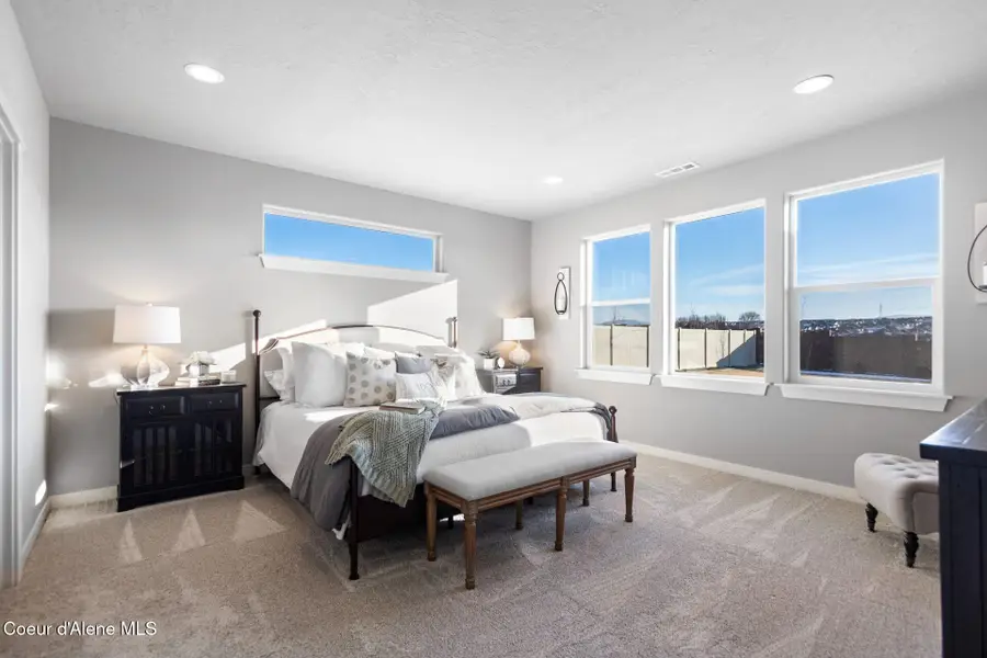 6829 W CONSTANTINE LN, Rathdrum, ID 83858 - #2