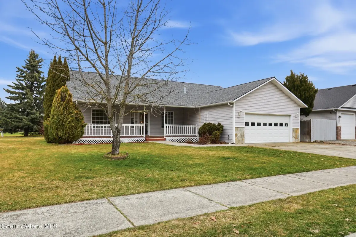 561 E Sand Wedge DR, Post Falls, ID 83854 - #1