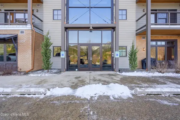 834 Mc Kinley Ave #102, Kellogg, ID 83837