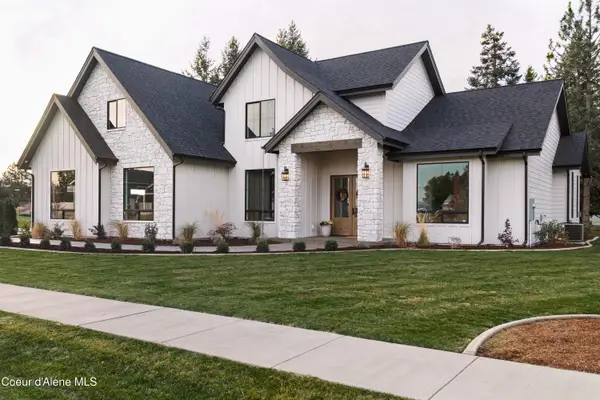 2114 W Boyles AVE, Hayden, ID 83835